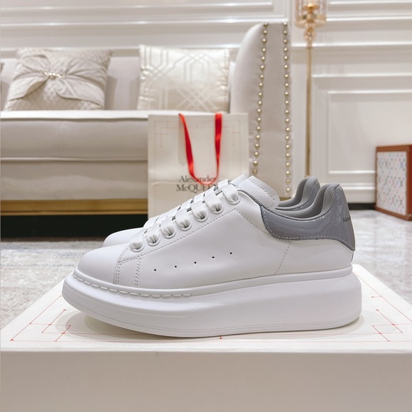 White and Gray Women\'s Platform Sneakers
